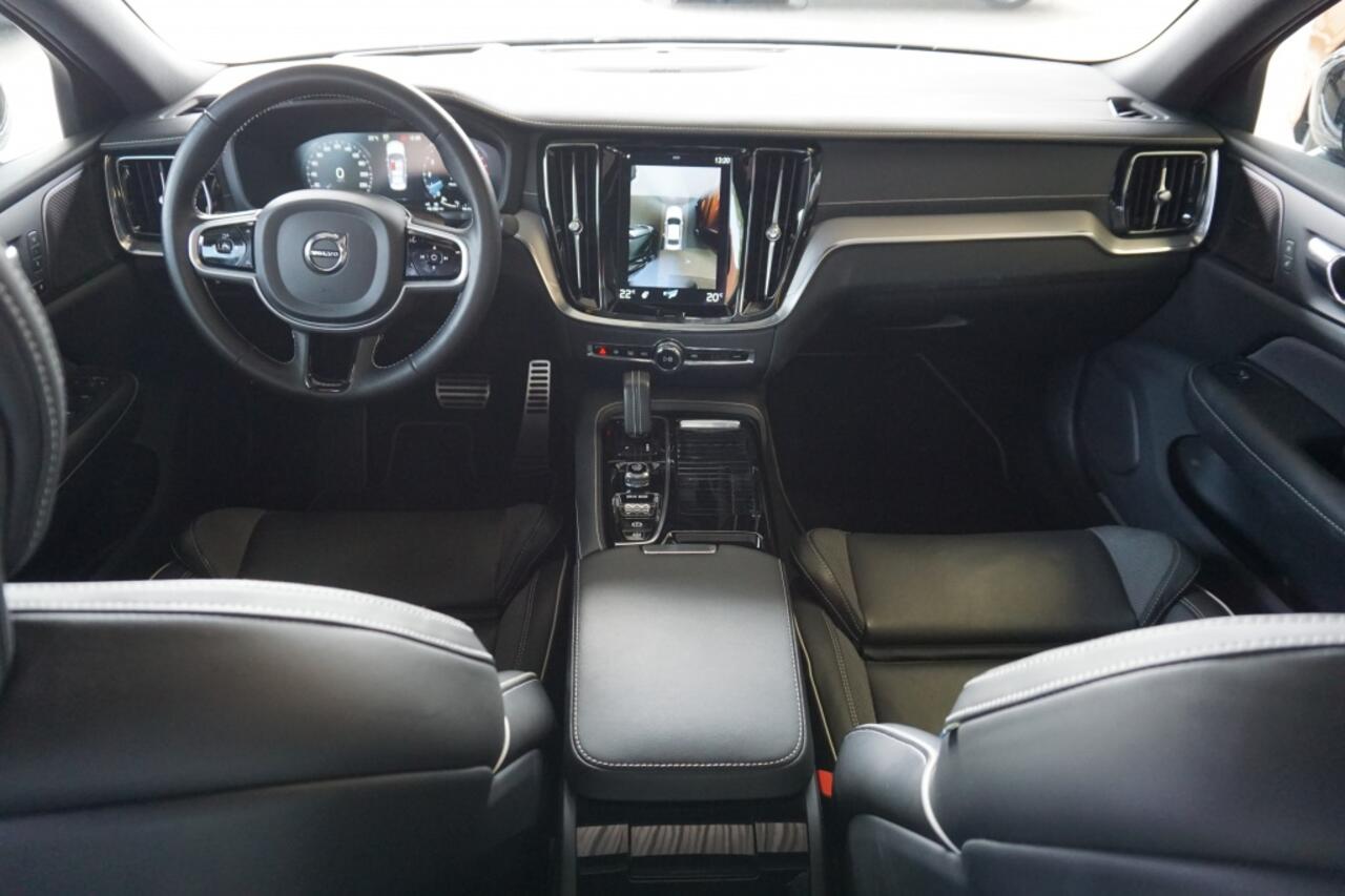 Volvo S60 2.0 T8 AWD Polestar Engineered | Schuif-/Kanteldak | H&K | 360°