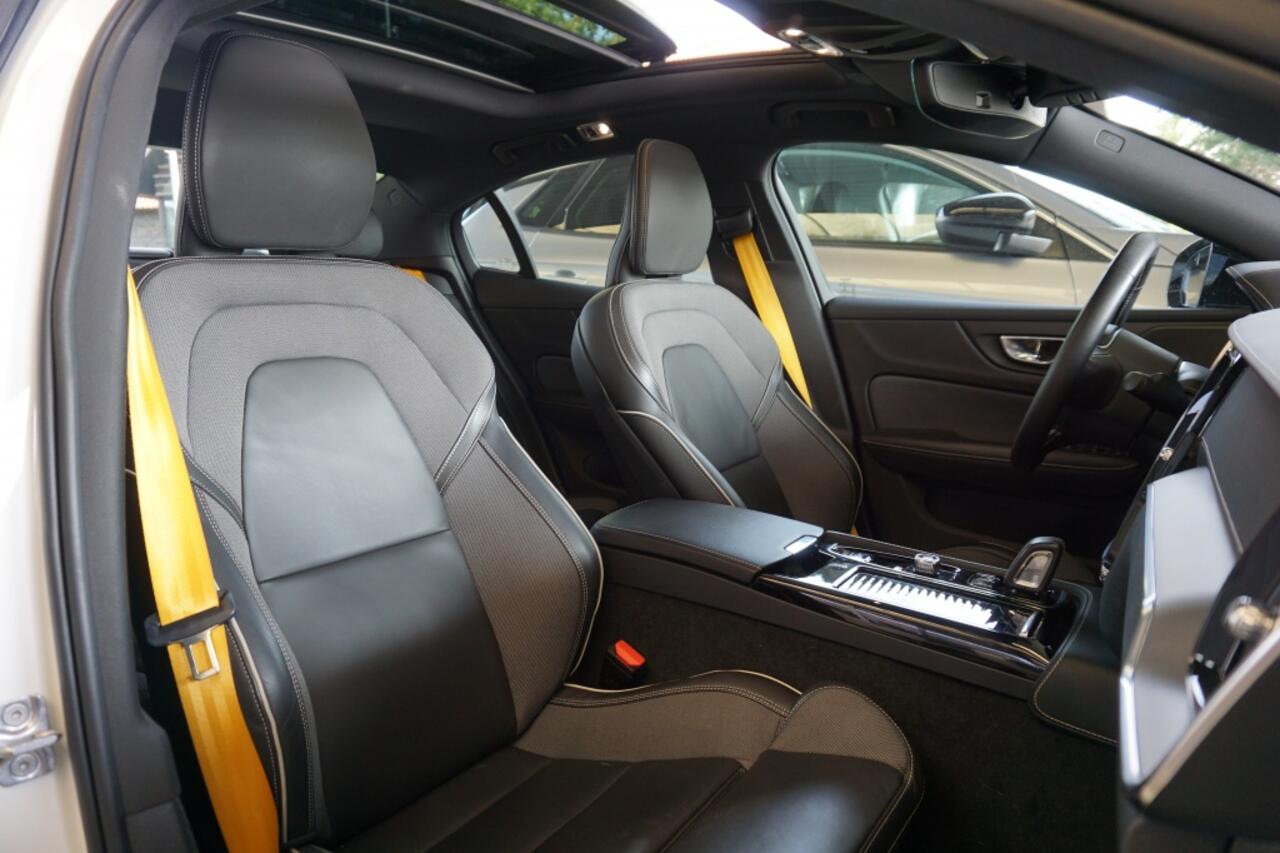 Volvo S60 2.0 T8 AWD Polestar Engineered | Schuif-/Kanteldak | H&K | 360°