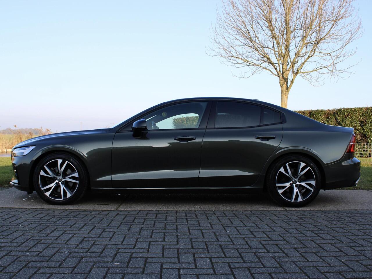 Volvo S60 2.0 B3 R-Design 18" ACC LED