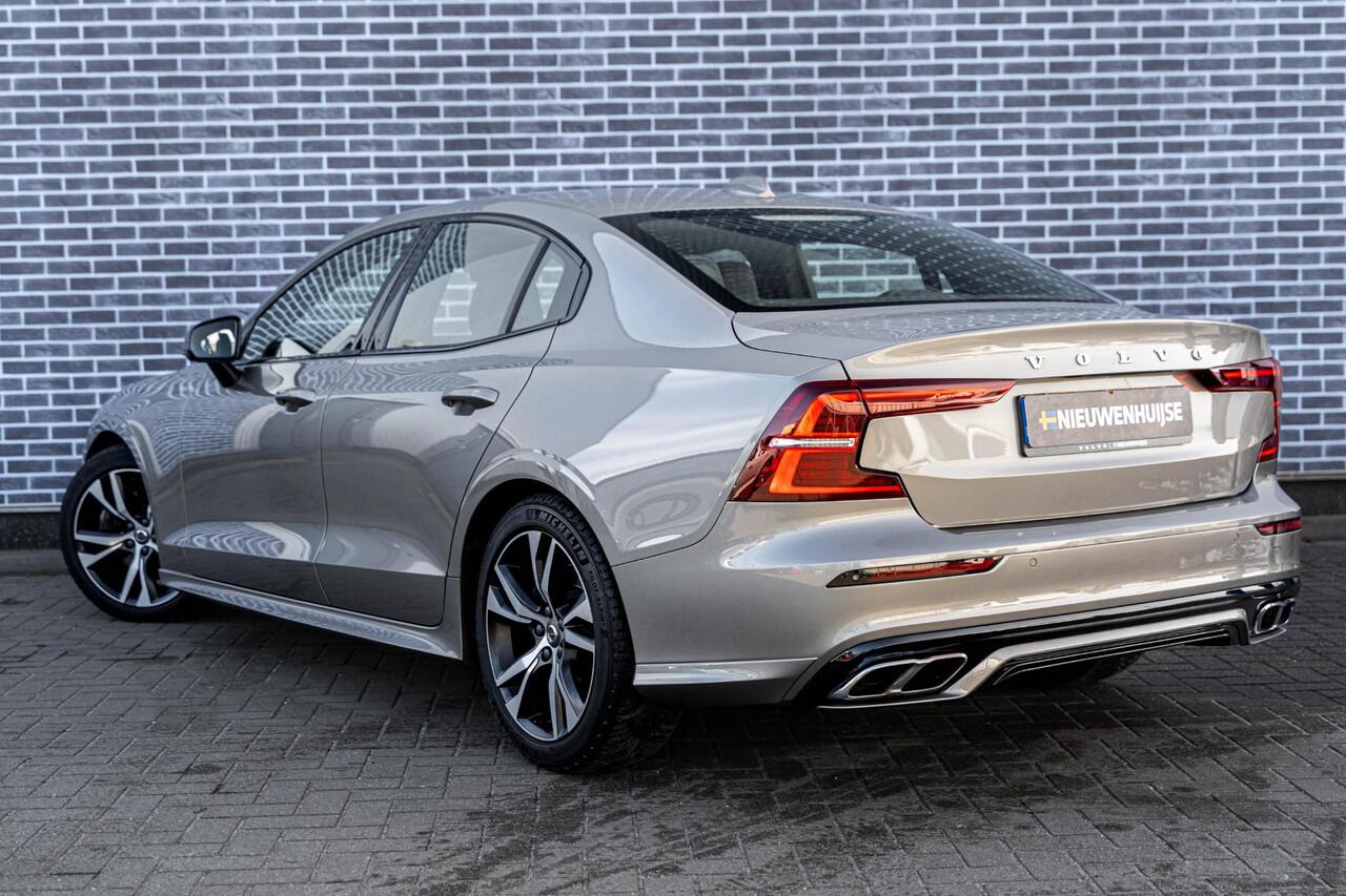 Volvo S60 2.0 B3 R-Design | Adaptive cruise control | Navigatie | Apple Carplay / Android Auto | Sportstoelen | Keyless Entry | Elektrische stoelverstelling | Dode hoek detectie BLIS |