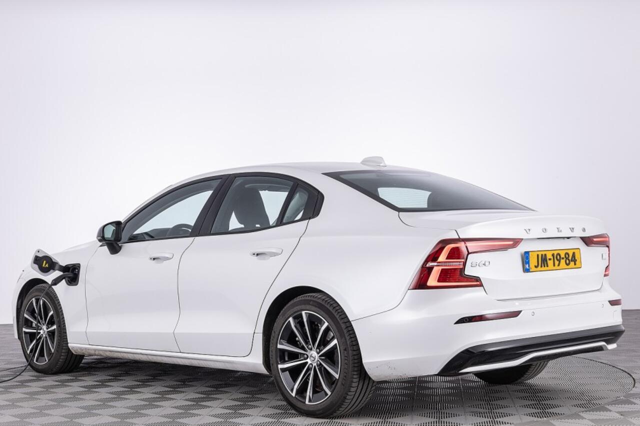 Volvo S60 Recharge T6 AWD Plus Dark | LEDER | Full LED | CAMERA