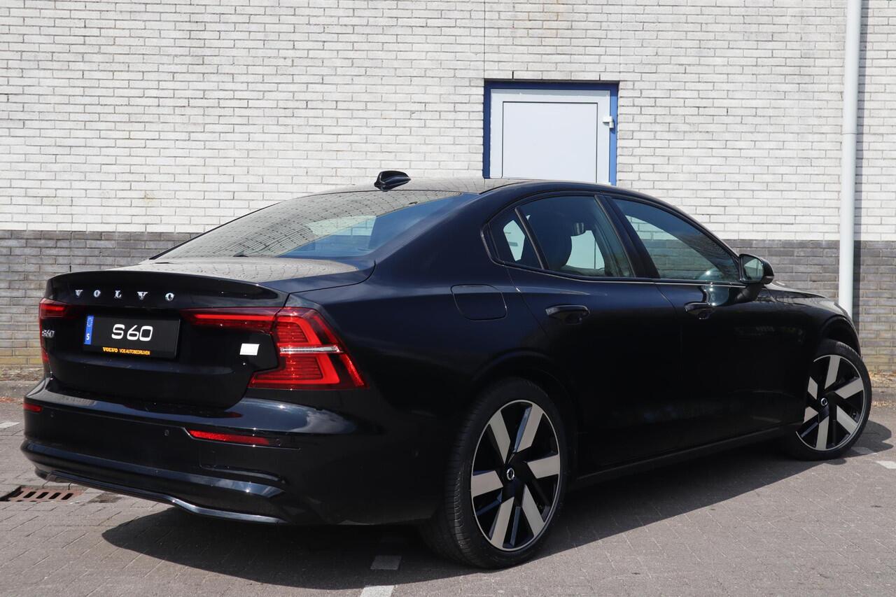 Volvo S60 T8 Recharge AWD Ultimate Dark | Schuif\kanteldak | Bowers & Wilkins | 360-Camera |