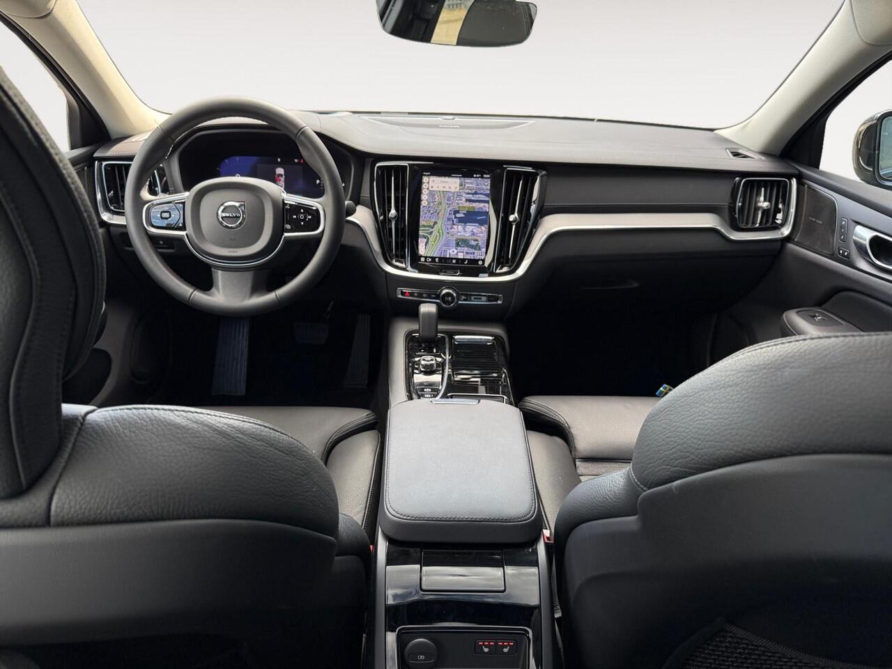 Volvo S60 2.0 Recharge T8 AWD Ultimate Dark | Head-up display | 360 graden camera | Stoelverwarming | Harman/Kardon Audio |