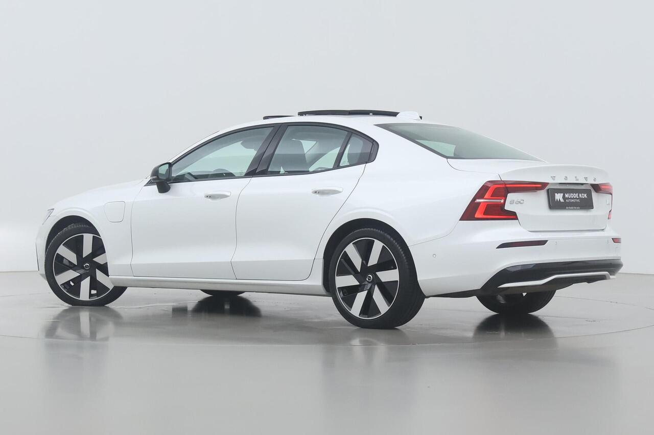 Volvo S60 T8 Recharge Ultimate Dark | Bowers&Wilkins | Massage | Head-Up | Panoramadak | ACC | 360° Camera