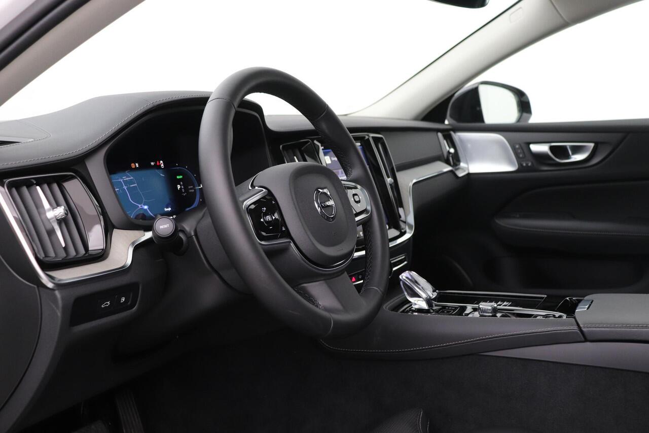 Volvo S60 T8 Recharge Ultimate Dark | Bowers&Wilkins | Massage | Head-Up | Panoramadak | ACC | 360° Camera