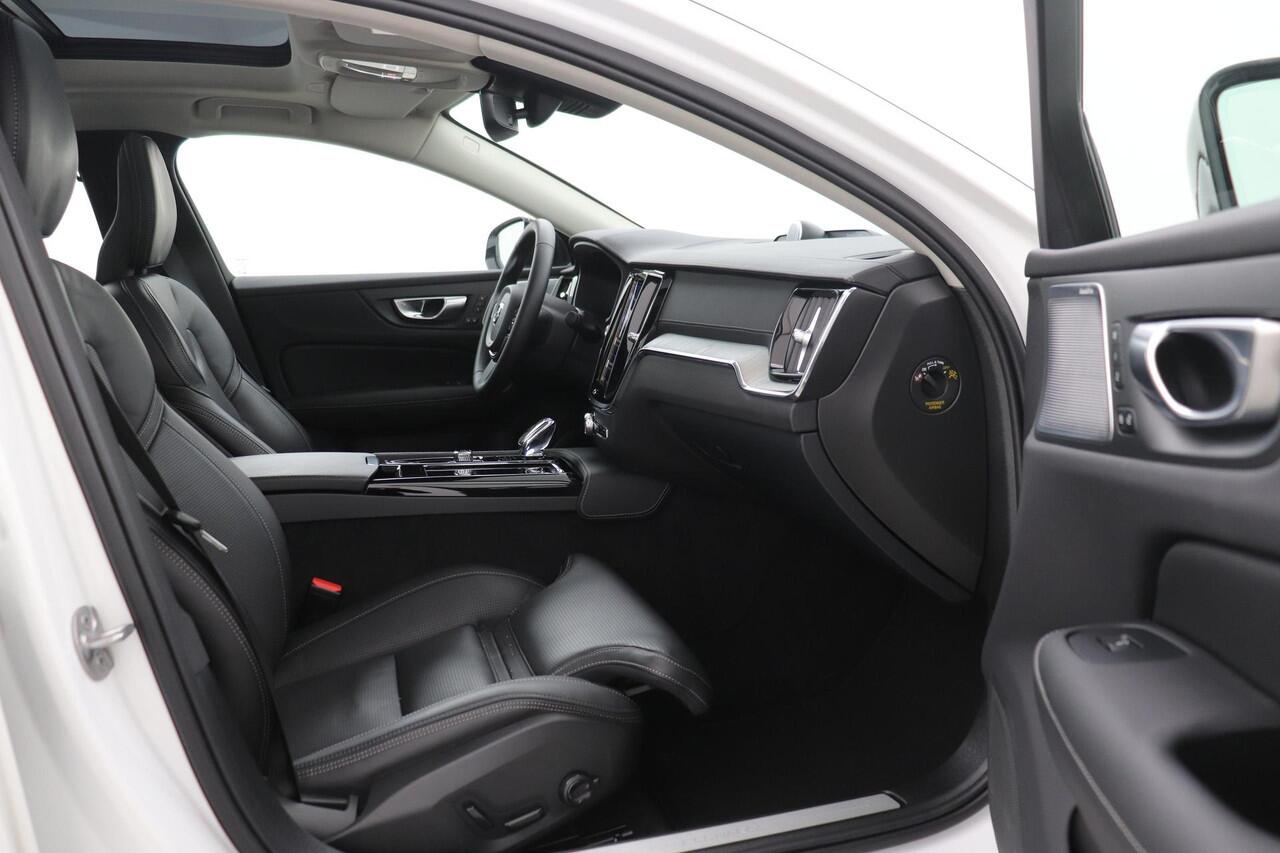 Volvo S60 T8 Recharge Ultimate Dark | Bowers&Wilkins | Massage | Head-Up | Panoramadak | ACC | 360° Camera