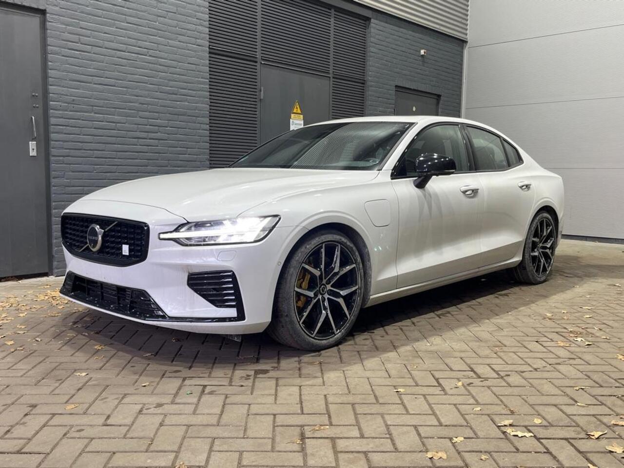 Volvo S60 T8 AWD Polestar Engineered | Bowers&Wilkins | Panoramadak | 360° Camera | ACC | Head-Up