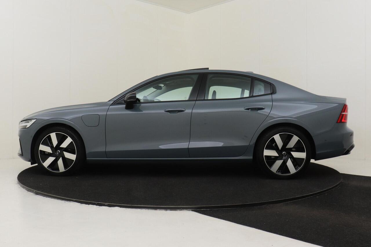 Volvo S60 RECHARGE T8 AWD ULTIMATE DARK *FULL OPTIONS!* -PANO.DAK|BOWERS&WILKINS|GEVENT.LEDER+MASSAGE|360°CAM|HEAD-UP DISP.|19"