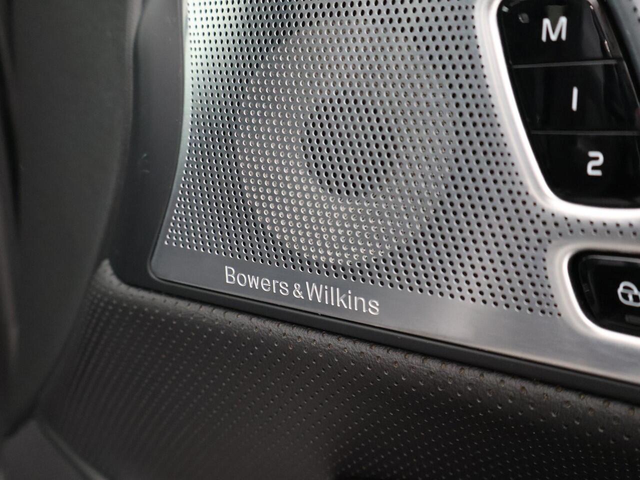 Volvo S90 2.0 T8 390 PK HYBRID AWD R-DESIGN POLESTAR BOWERS & WILKINS | SCHUIFDAK | TREKHAAK | LUCHTVERING | 360 CAMERA | 20 INCH