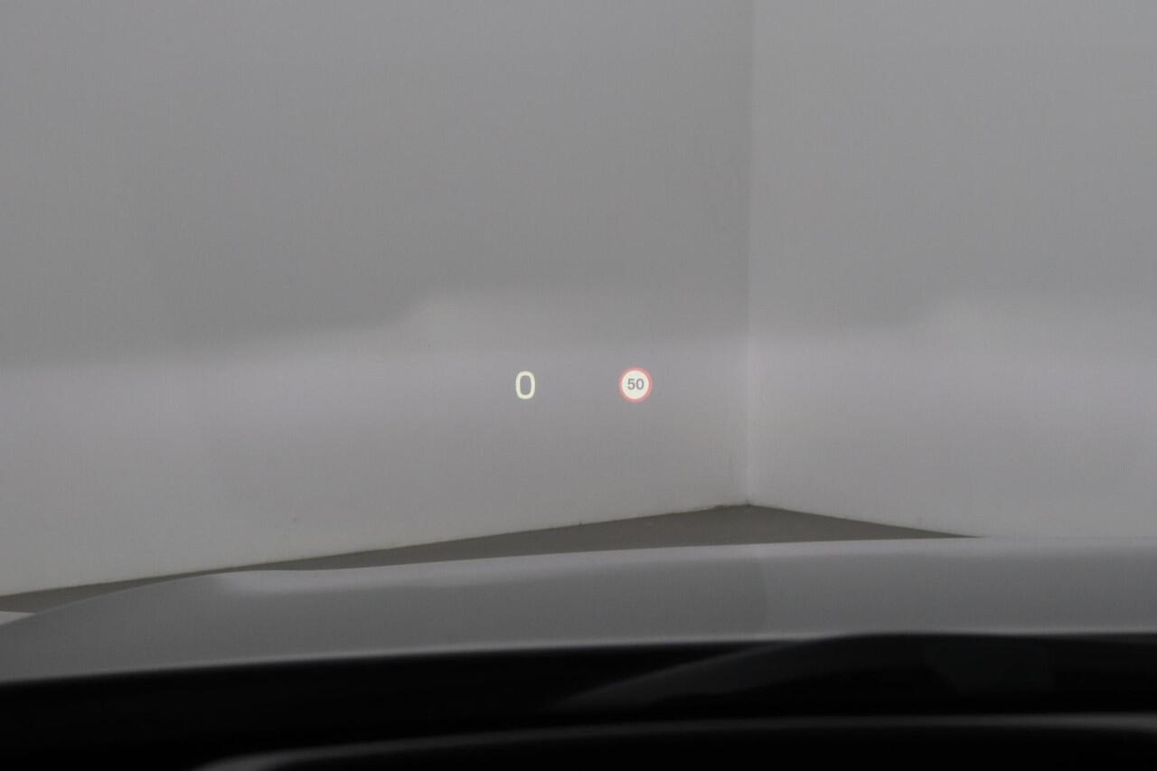 Volvo S90 B5 Ultimate Bright | Schuif/kanteldak | Head-Up | harman/kardon | 360° Camera | Trekhaak