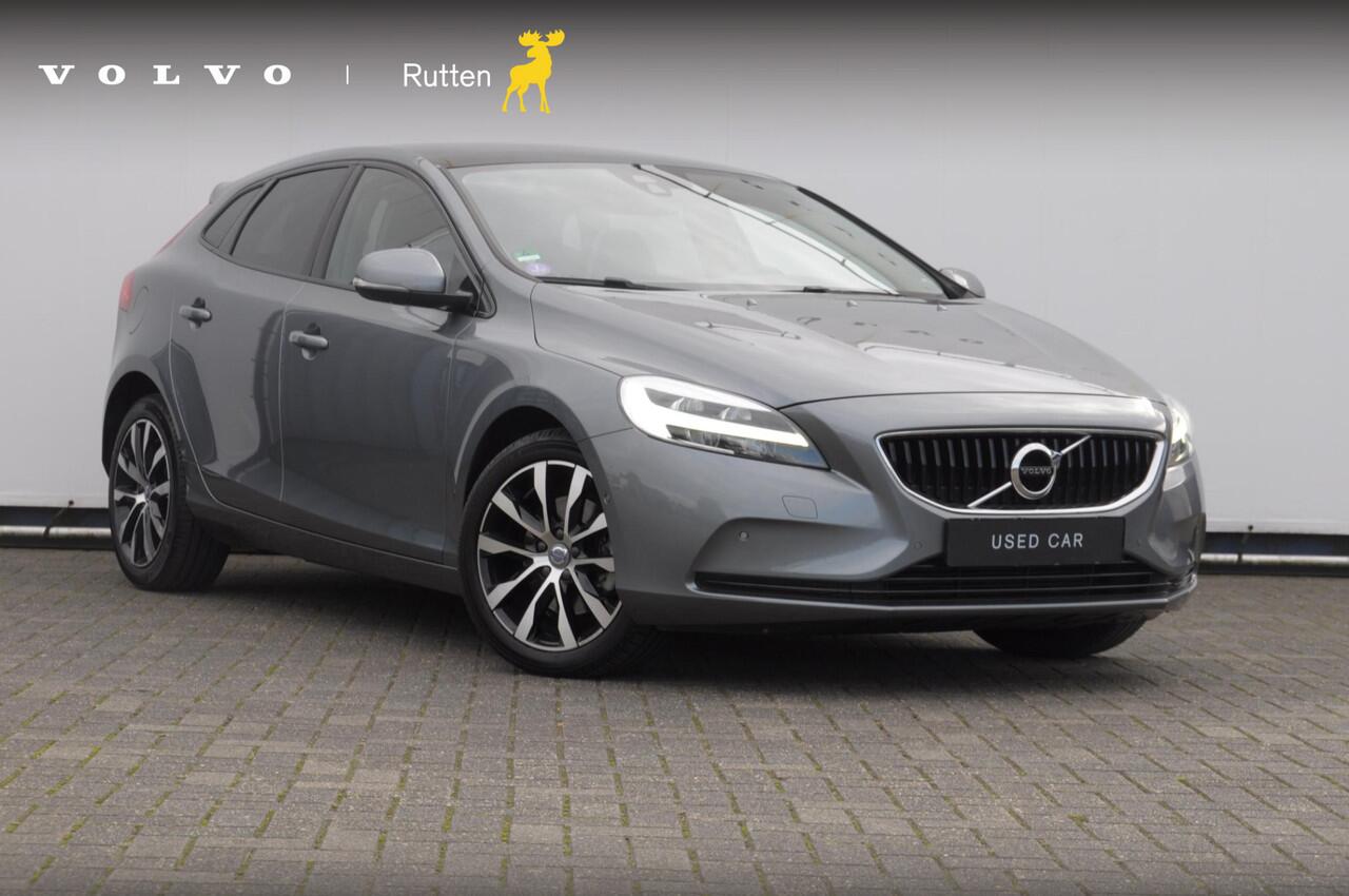 Volvo V40 T3 152PK Dynamic Edition / Cruise control / Panoramadak / Parkeeren met camera / Harman kardon audio / Standkachel / Stoelverwarming
