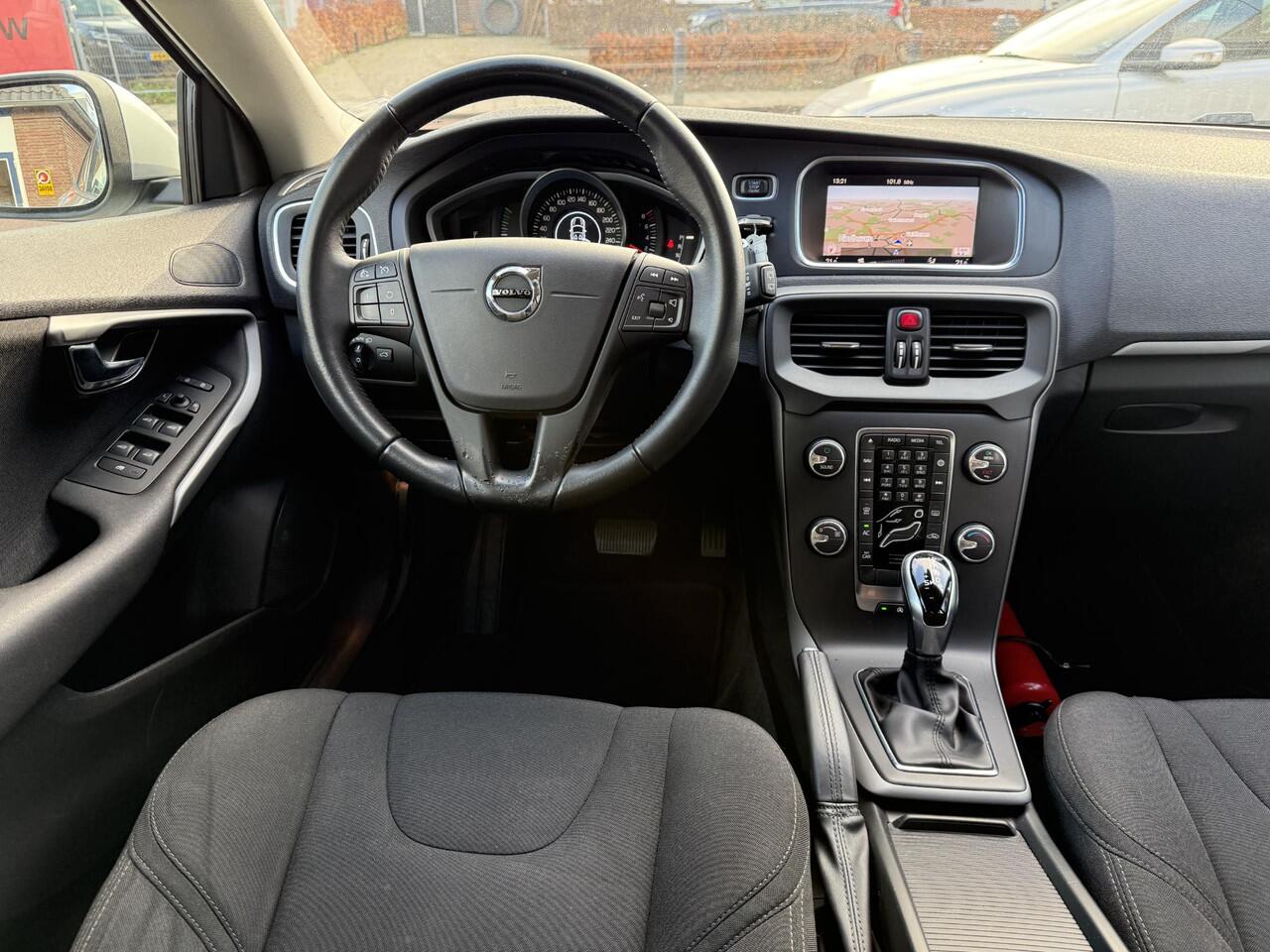 Volvo V40 1.5 T2 122 pk Geartronic Kinetic