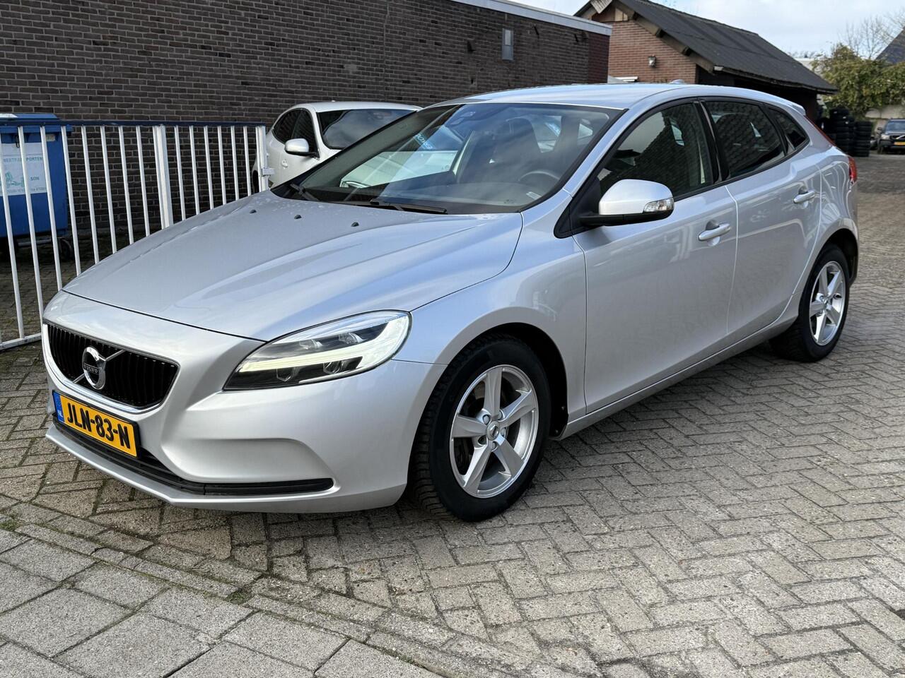 Volvo V40 1.5 T2 122 pk Geartronic Kinetic