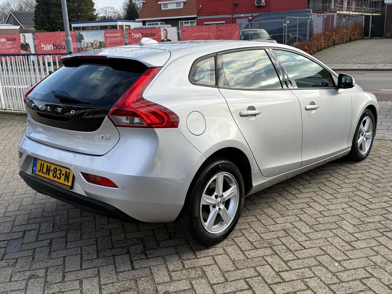 Volvo V40 1.5 T2 122 pk Geartronic Kinetic