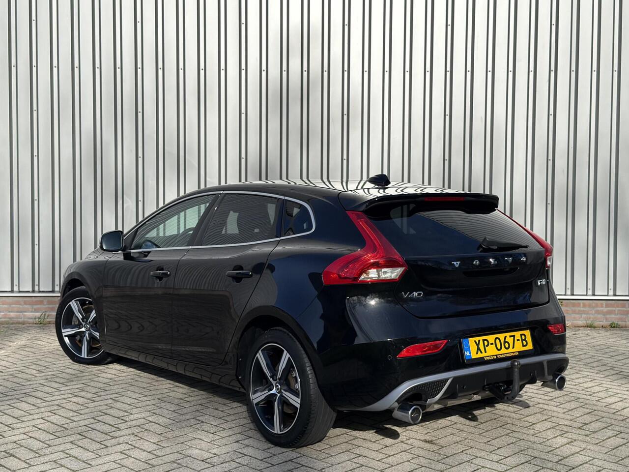 Volvo V40 1.5 T3 Polar+ Sport | Intellisafe | Trekhaak | Vol Leder | Elektrische bestuurdersstoel met geheugen |