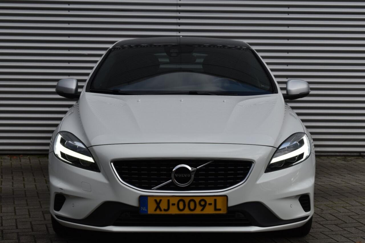 Volvo V40 1.5 T3 AUT. POLAR+ SPORT / HARMAN/KARDON / AFN. HAAK
