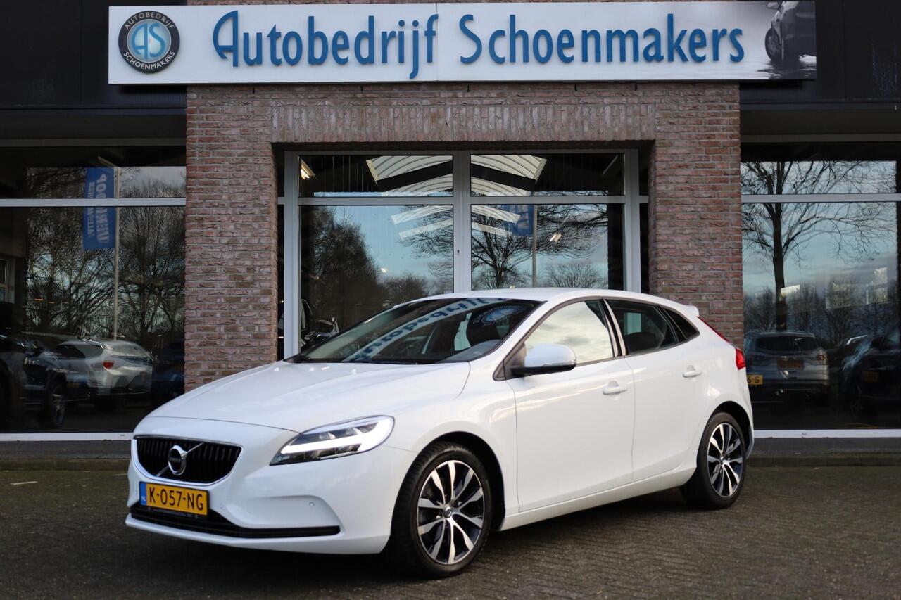 Volvo V40 2.0 T3 Polar+ CAMERA TREKHAAK-AFN. RUIT+STOELVERWARMING 2xPDC 17"LMV FULL-LED HALFLEER CRUISE NAVI CLIMA ENZ.