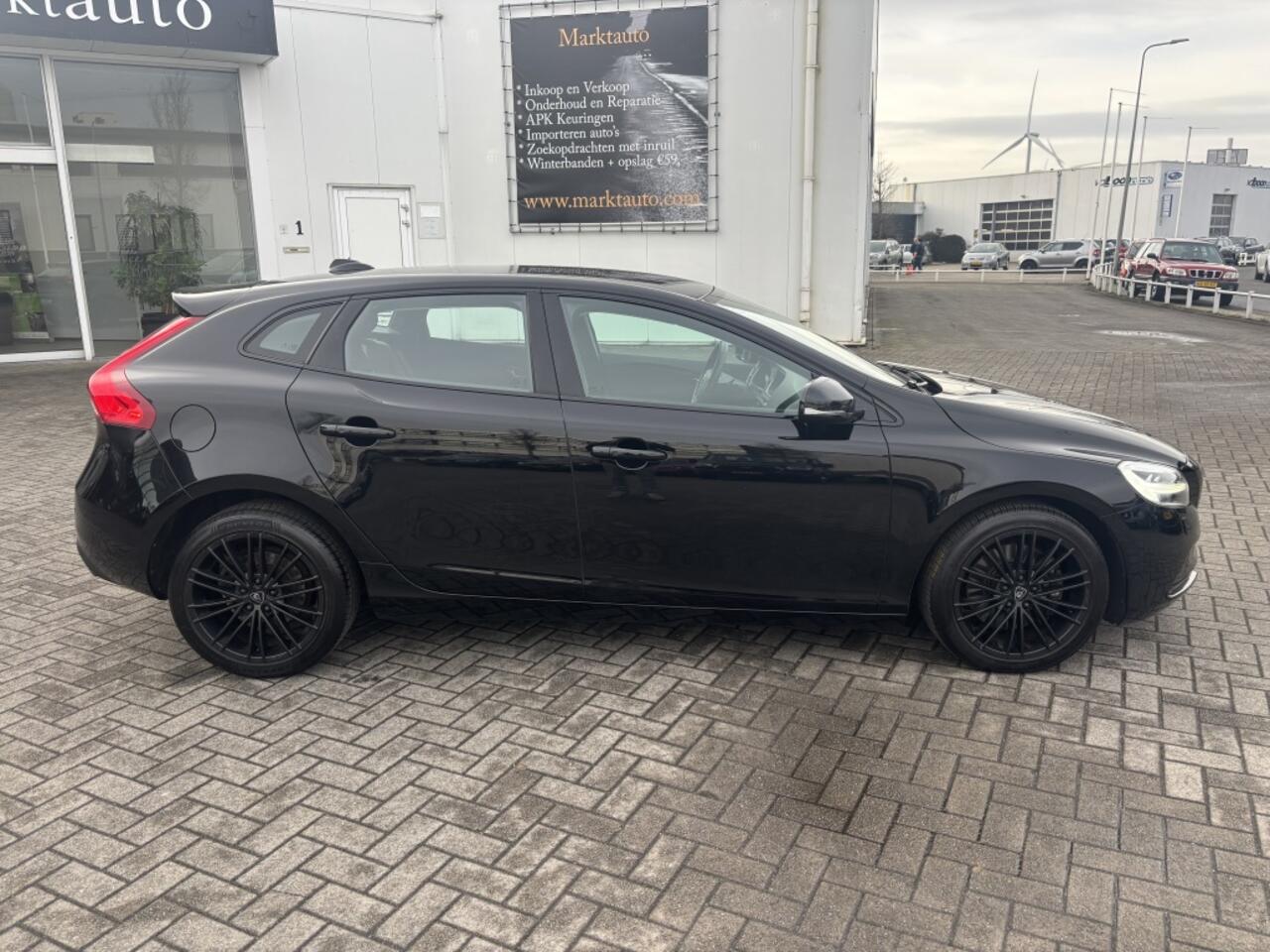 Volvo V40 1.5 T3 Dynamic Edition Navi Led Cruise Stoelverwarming