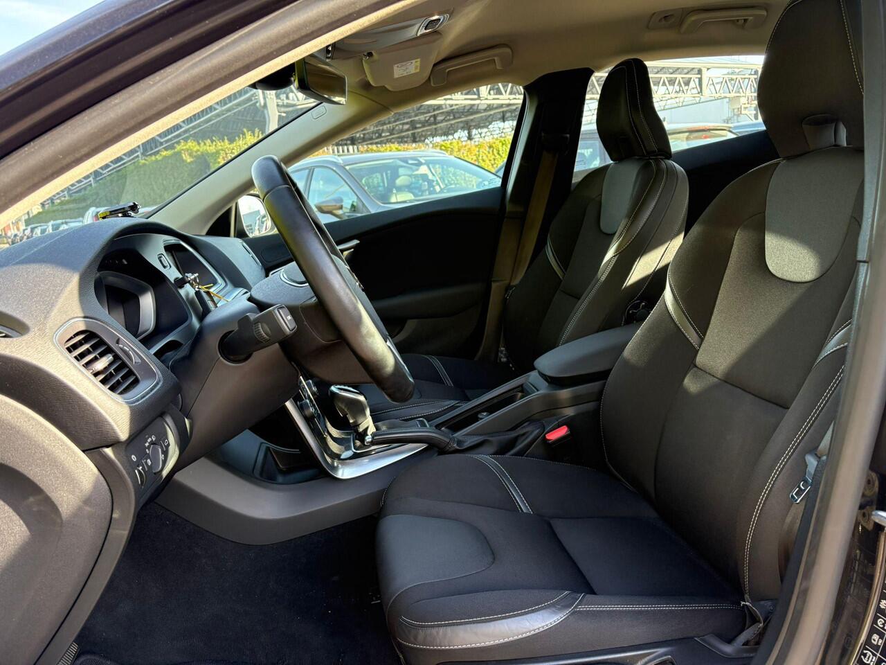 Volvo V40 T2 Polar+ Aut.