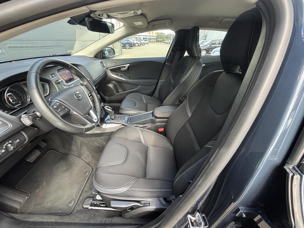 Volvo V40 1.5 T2 Polar+ | Automaat | Navigatie | Cruise