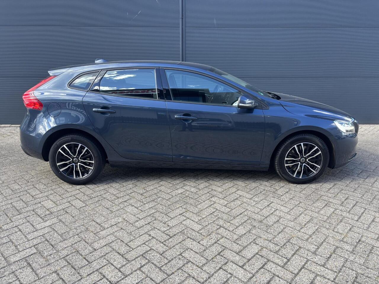 Volvo V40 1.5 T2 Polar+ | Automaat | Navigatie | Cruise