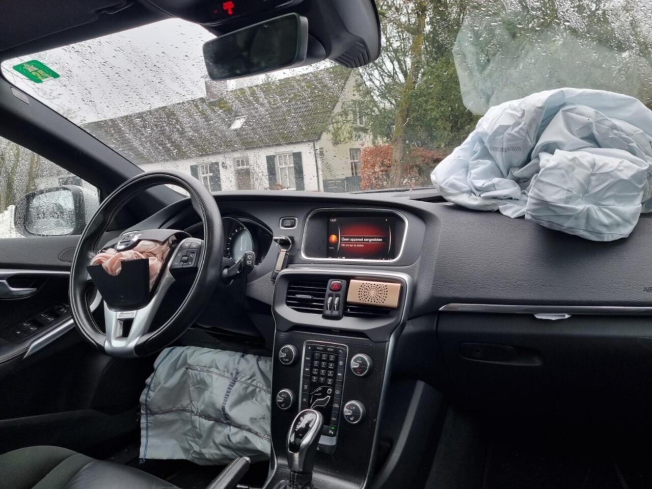 Volvo V40 T3 Aut. Rdesign Pano