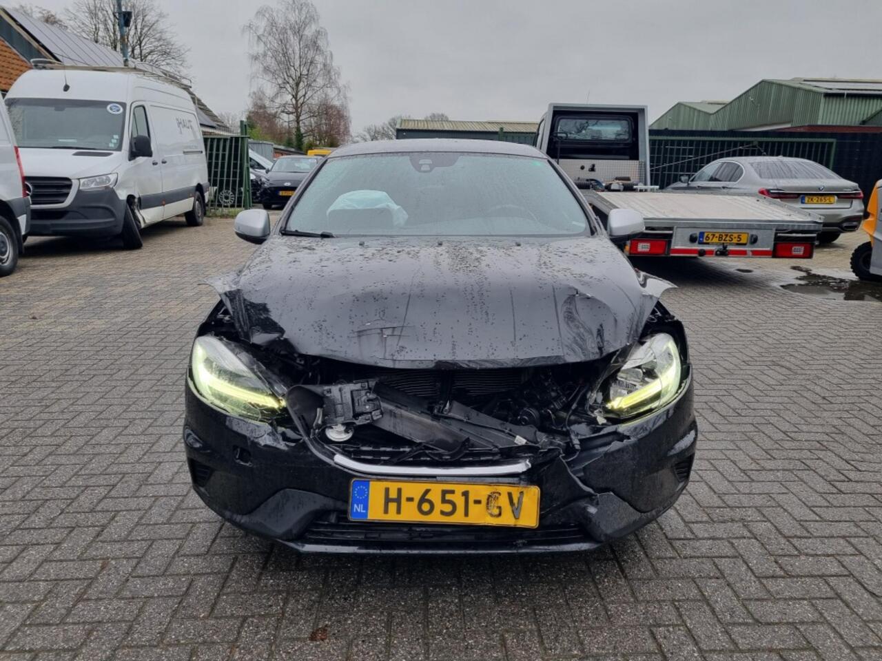 Volvo V40 T3 Aut. Rdesign Pano