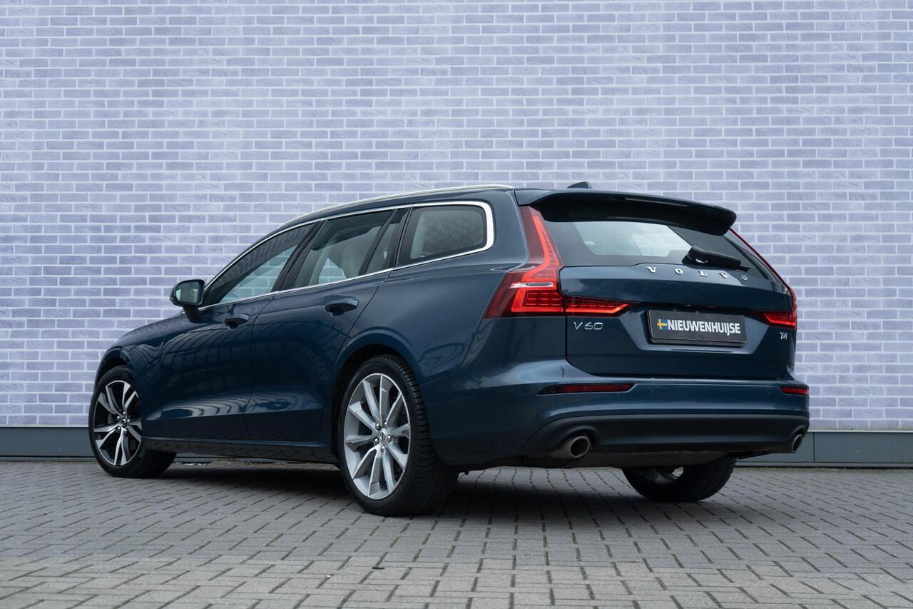 Volvo V60 T4 Momentum Pro | Navi | Cruise Control | Elek. Achterklep | LED | Park Assist | Sportstuur | 19" LM