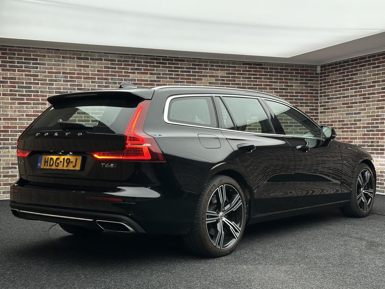 Volvo V60 2.0 T6 Benzine AWD Inscription | Intellisafe| Pilot Assist| CarPlay|Standkachel| Adaptive light| BTW auto|