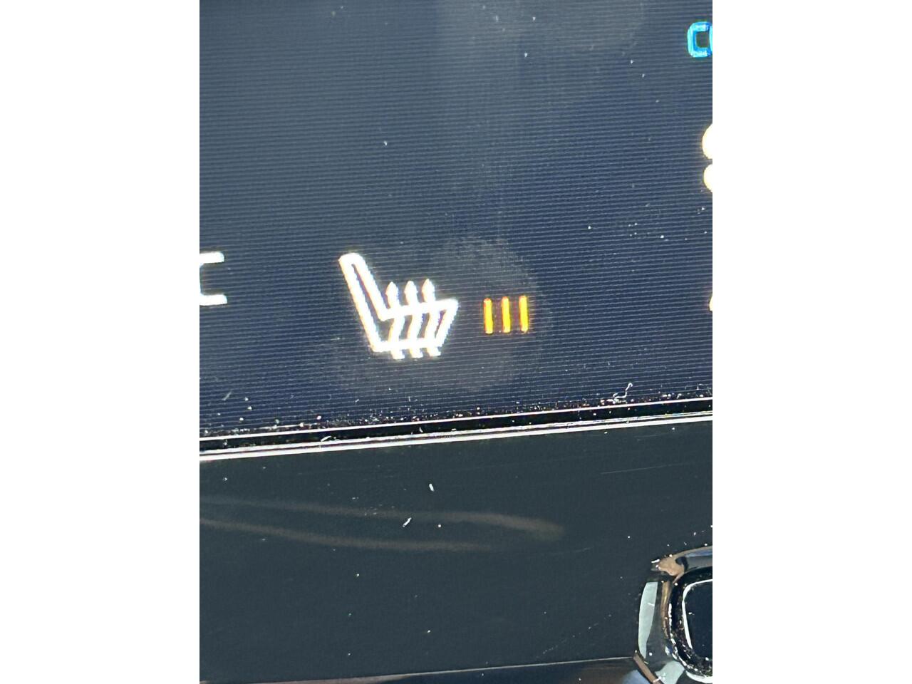 Volvo V60 2.0 T5 Inscription Amber Leer / Elektr.verst. best. stoel / stoelverw. / park assist V+A / Sportchassis / Extra getint glas / Elektr. bed. achterklep