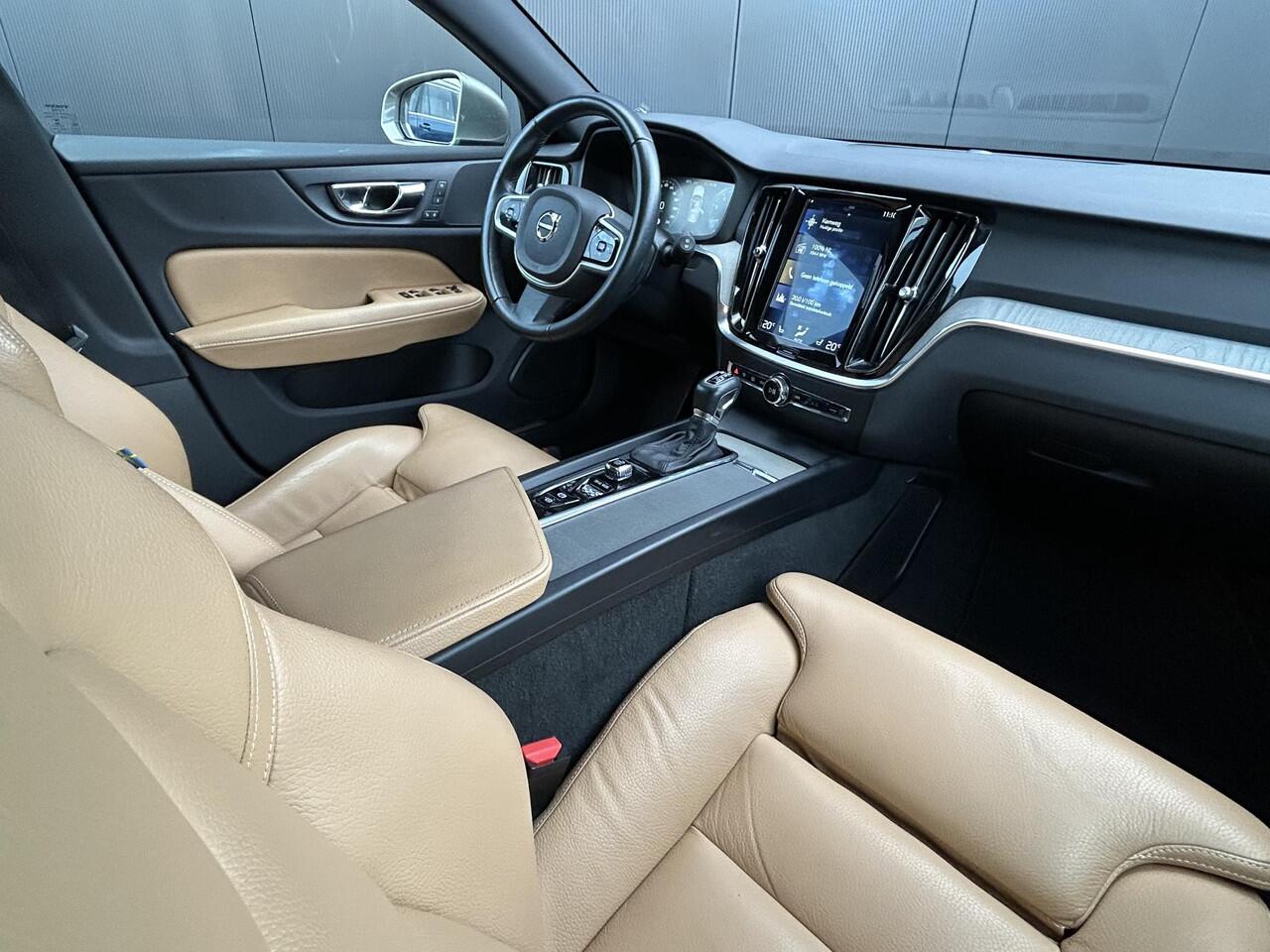 Volvo V60 2.0 T5 Inscription Amber Leer / Elektr.verst. best. stoel / stoelverw. / park assist V+A / Sportchassis / Extra getint glas / Elektr. bed. achterklep