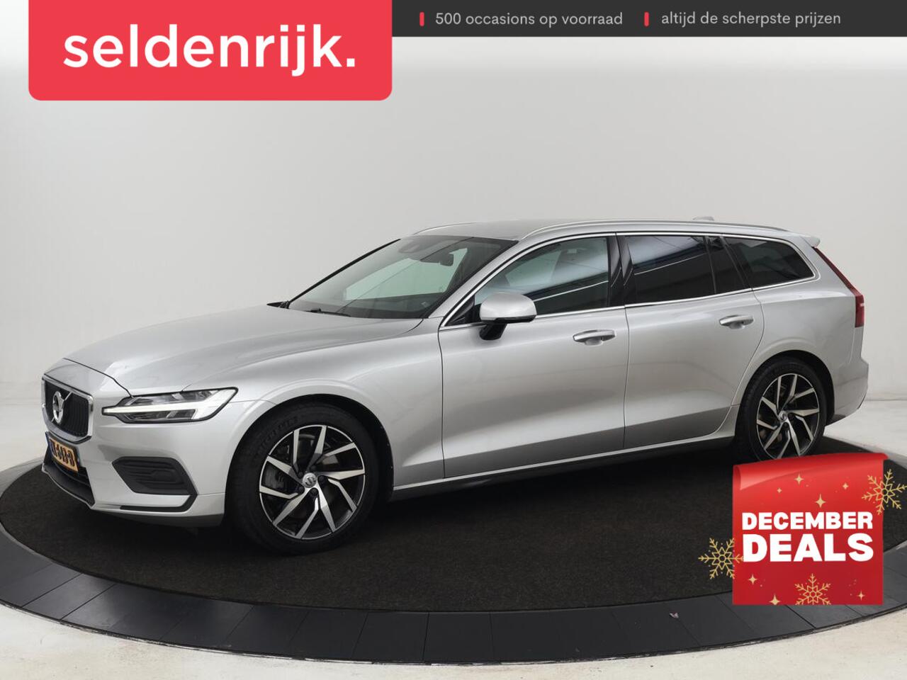 Volvo V60 2.0 T5 Momentum | 1e eigenaar | Leder | Trekhaak | Adaptive cruise | Stoelverwarming | Carplay | Navigatie | 18'' | Climate control | Parkeerhulp