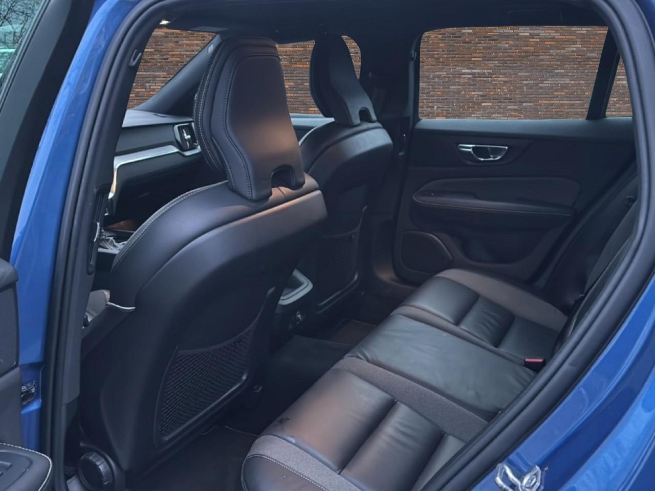 Volvo V60 2.0 T5 R-Design