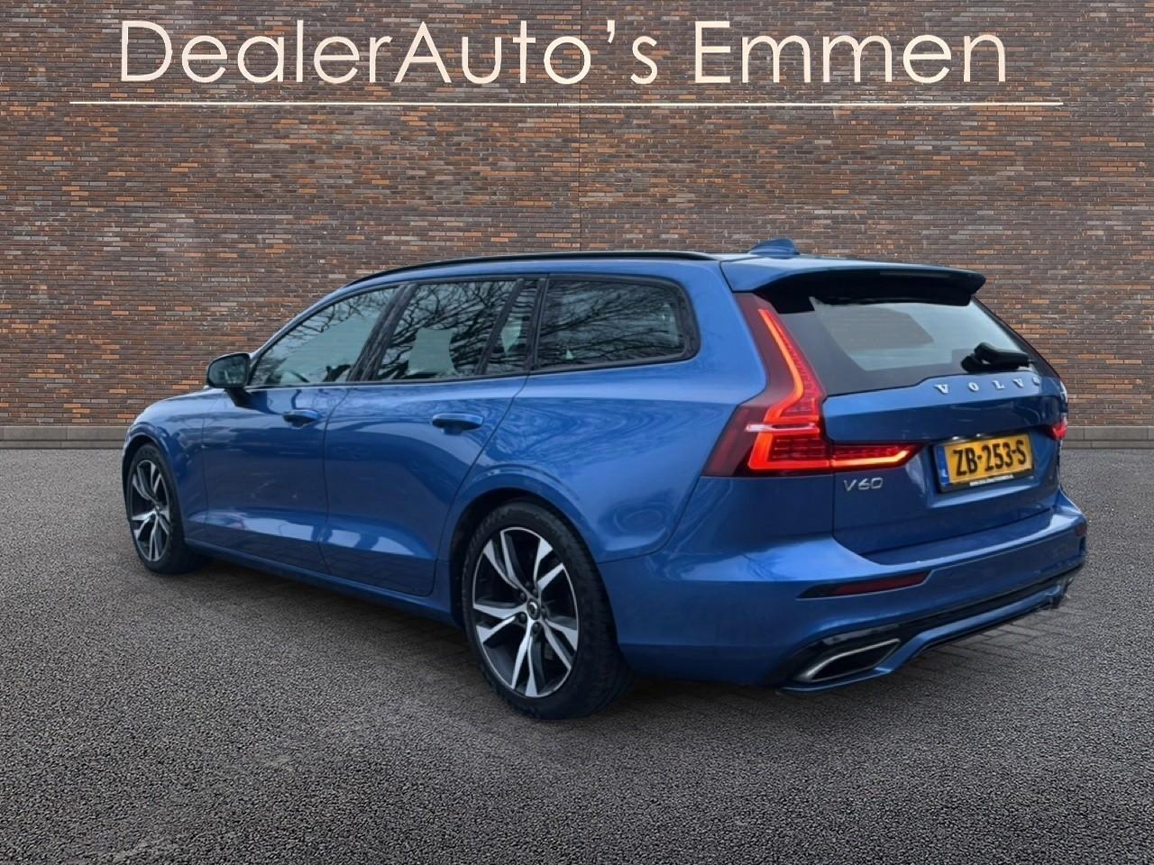 Volvo V60 2.0 T5 R-Design