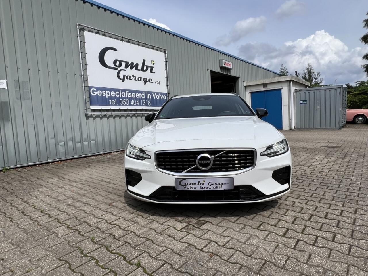Volvo V60 2.0 D4 R-Design