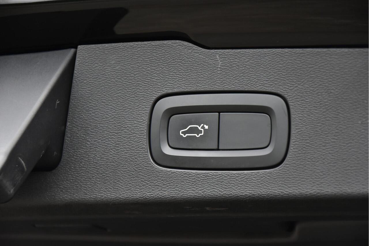 Volvo V60 2.0 T5 Momentum Pro Automaat