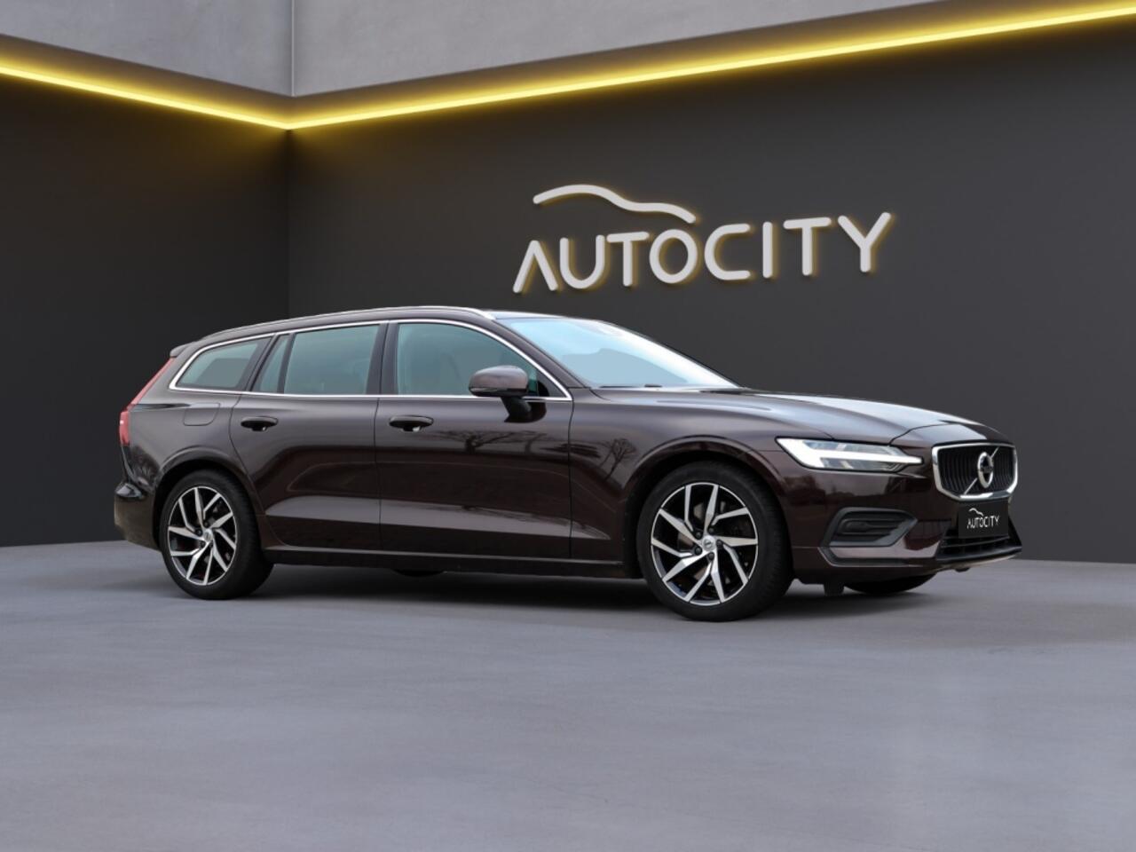 Volvo V60 kombi Momentum T5 251pk Camera l Winterpakket Pro