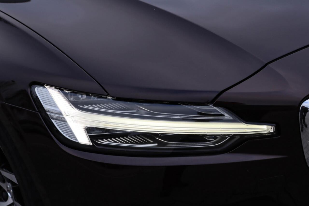 Volvo V60 kombi Momentum T5 251pk Camera l Winterpakket Pro