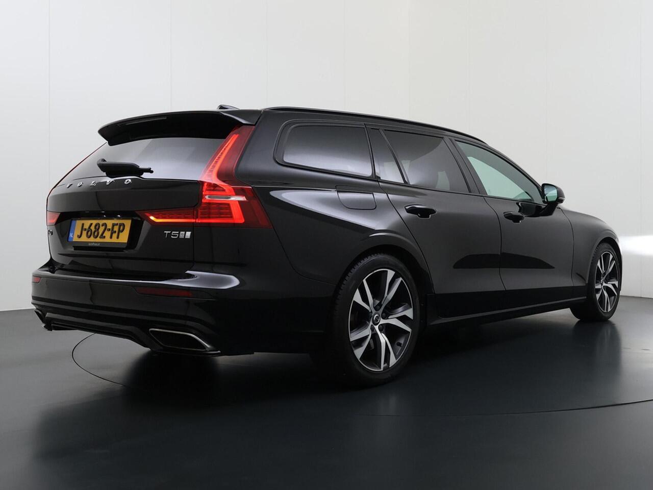 Volvo V60 2.0 T5 R-Design Trekhaak/AdaptiveCruise/Polestar etc.