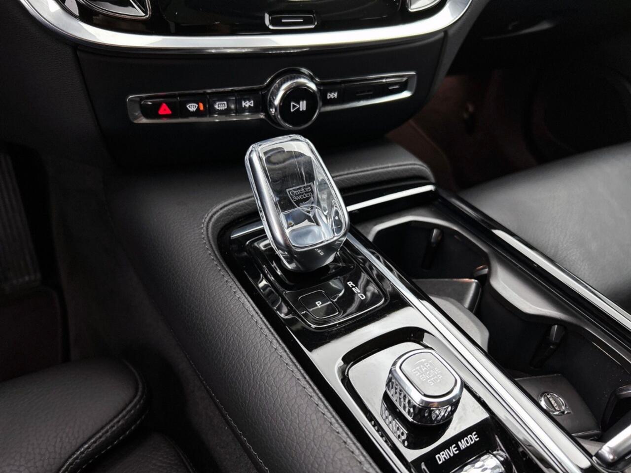 Volvo V60 2.0 T6 Inscription | Camera | Pilot Assist | BLIS |