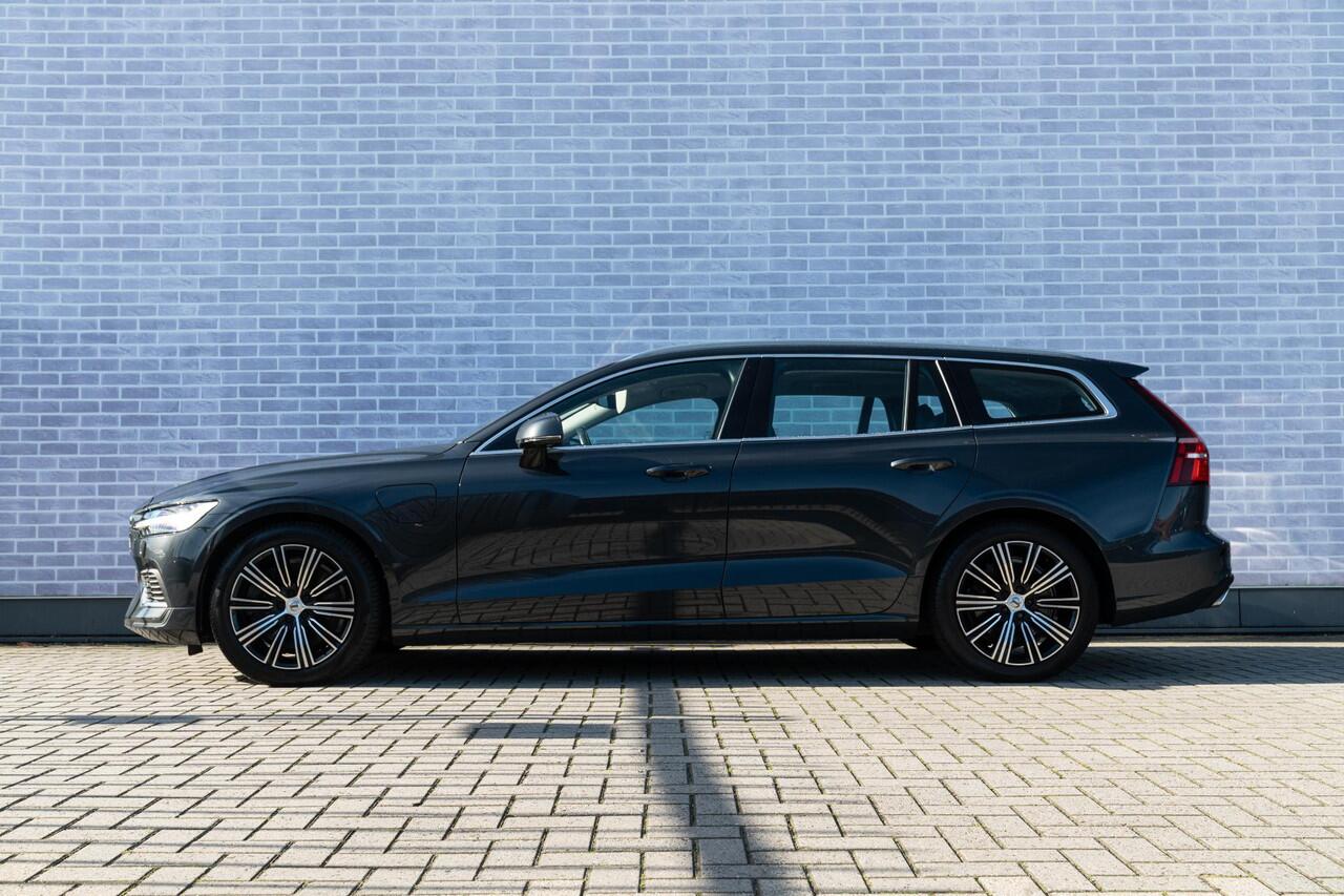 Volvo V60 T8 390 pk Plug-in Hybride AWD Inscription | Trekhaak 2000kg | Parkeercamera | Cruise Control | Stoel-/Voorruitverwarming | Apple CarPlay & Android Auto | Navigatie |