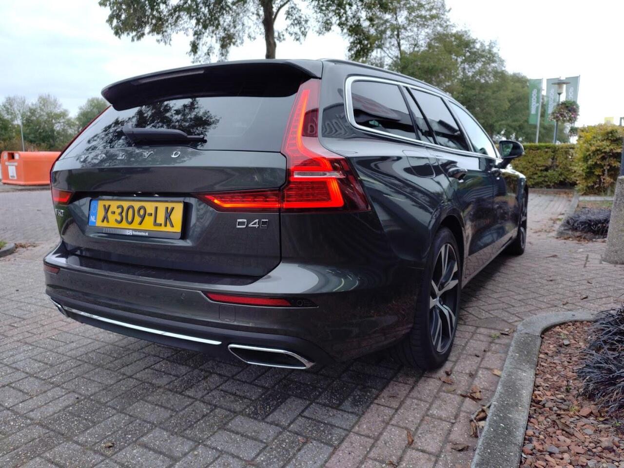 Volvo V60 2.0 D4 AWD R-Design Camera, Elect.trekhaak, Adaptive Cruise, Polestar Engineered
