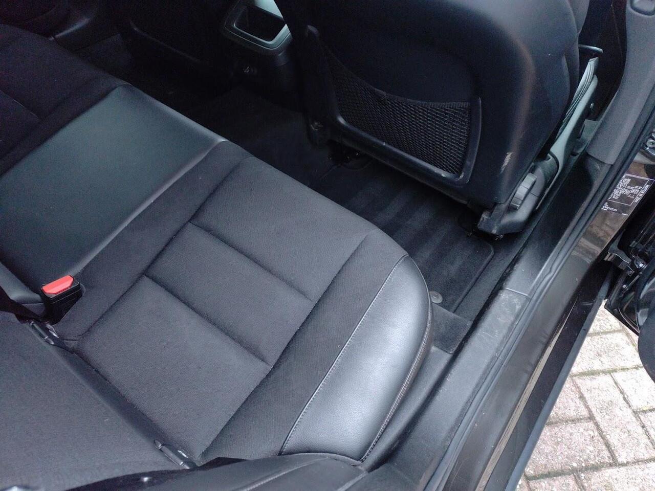 Volvo V60 2.0 D4 AWD R-Design Camera, Elect.trekhaak, Adaptive Cruise, Polestar Engineered