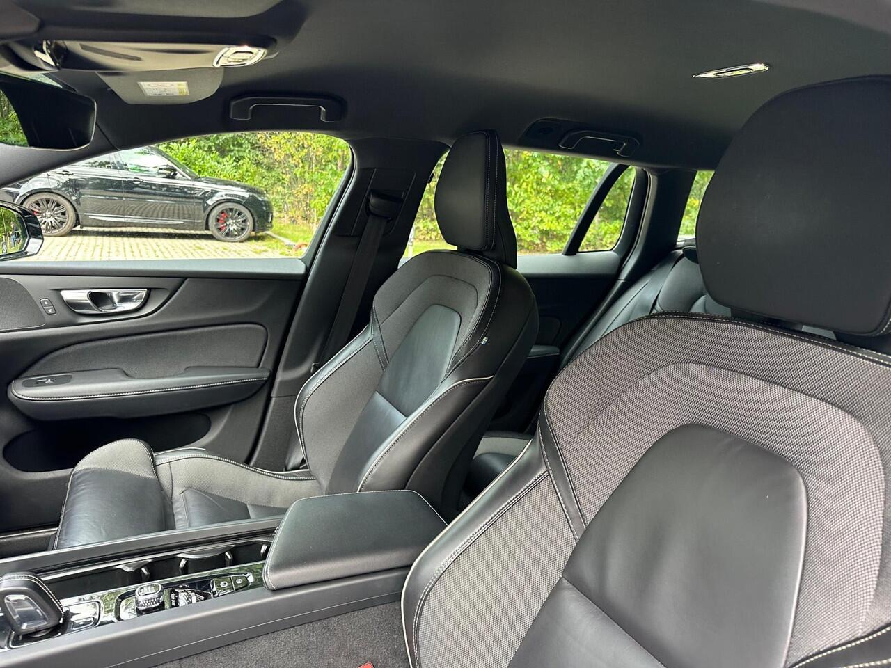 Volvo V60 2.0 B4 R-Design