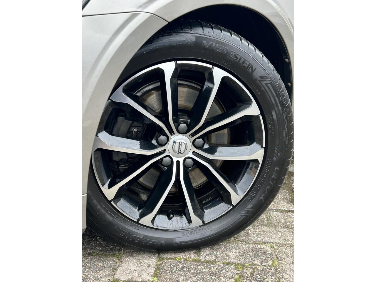 Volvo V60 2.0 B3 Business Pro intellisafe/ climate line/ keyless/ extra getint glas/ park assist