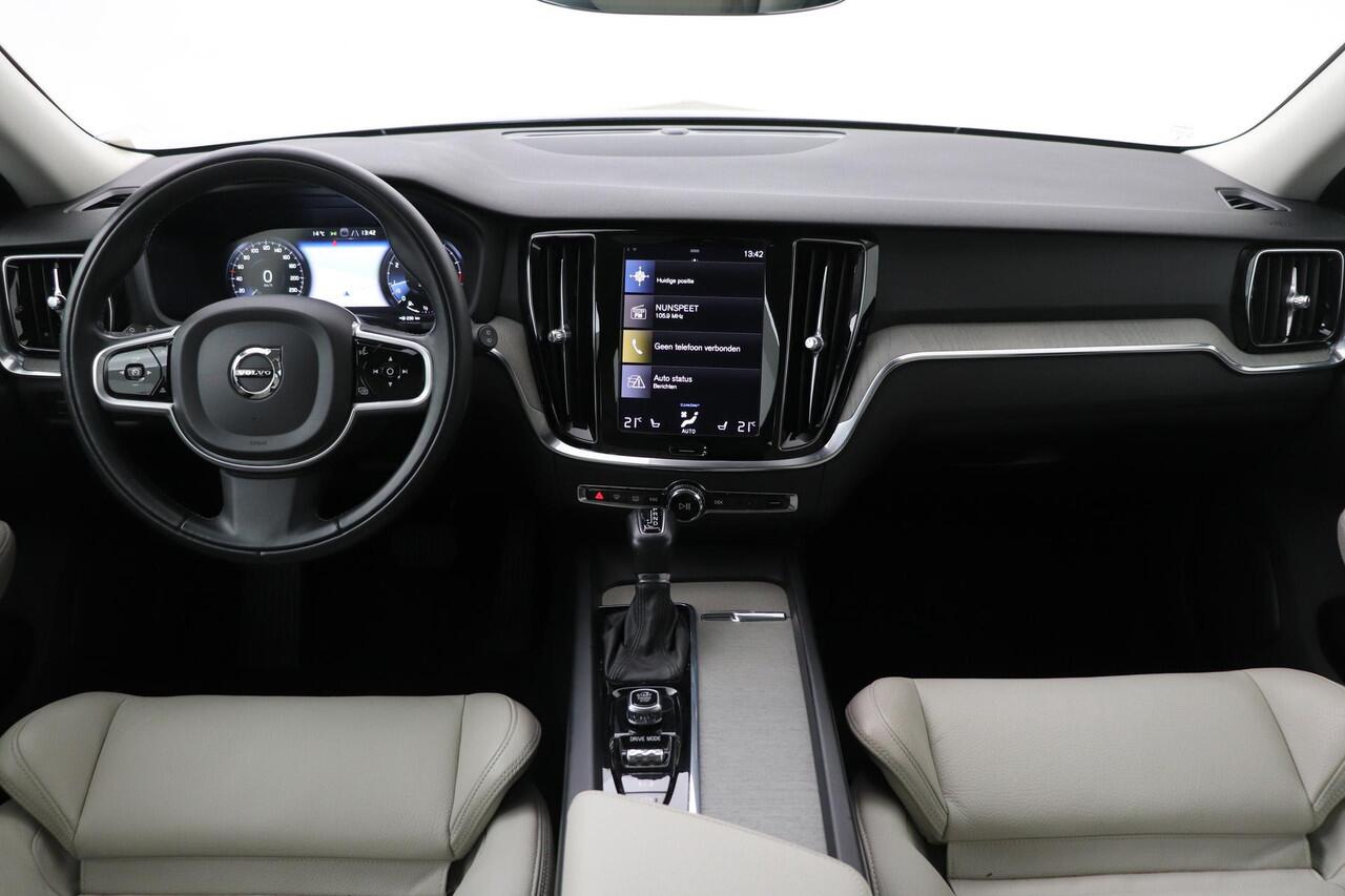 Volvo V60 T4 Inscription | ACC | Stoel+Stuurverwarming | BLIS | Camera | Leder | Apple Carplay
