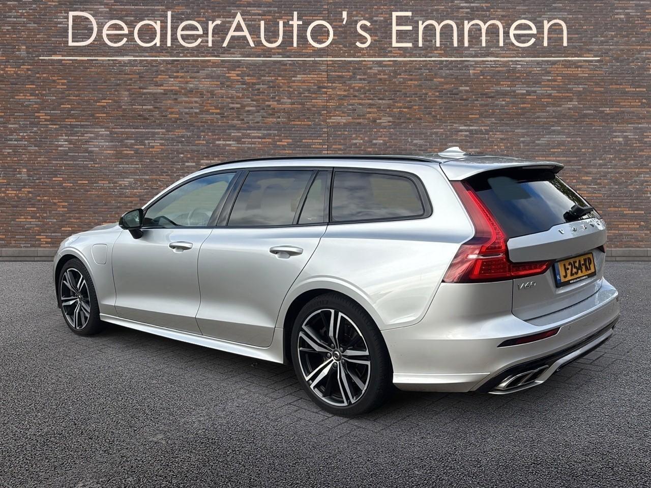 Volvo V60 2.0 T8 AWD R-Design 21"lmv PANODAK LEDER