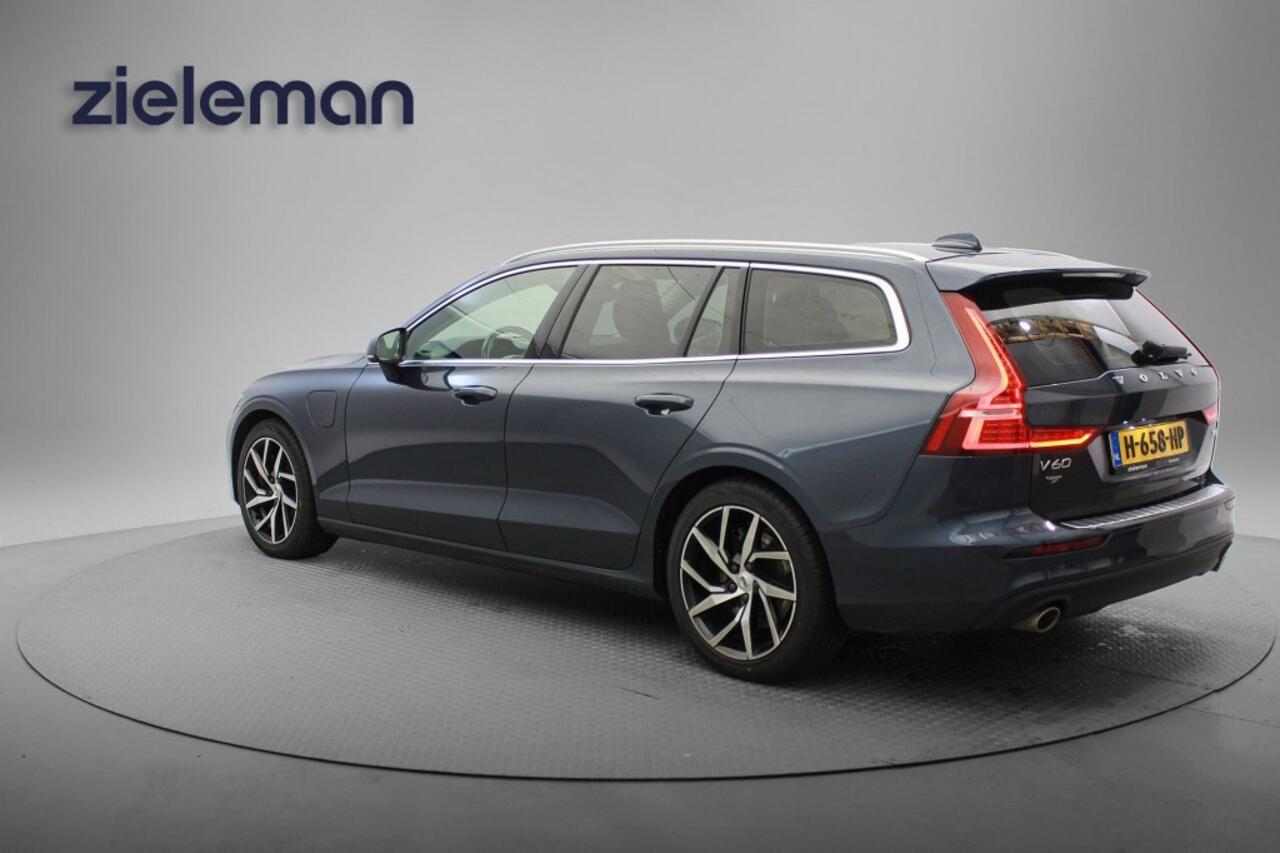 Volvo V60 2.0 T6 PHEV Twin Engine AWD Momentum Pro - Carplay, Leer, Memory, Afn Trekhaak GERESERVEERD!!!