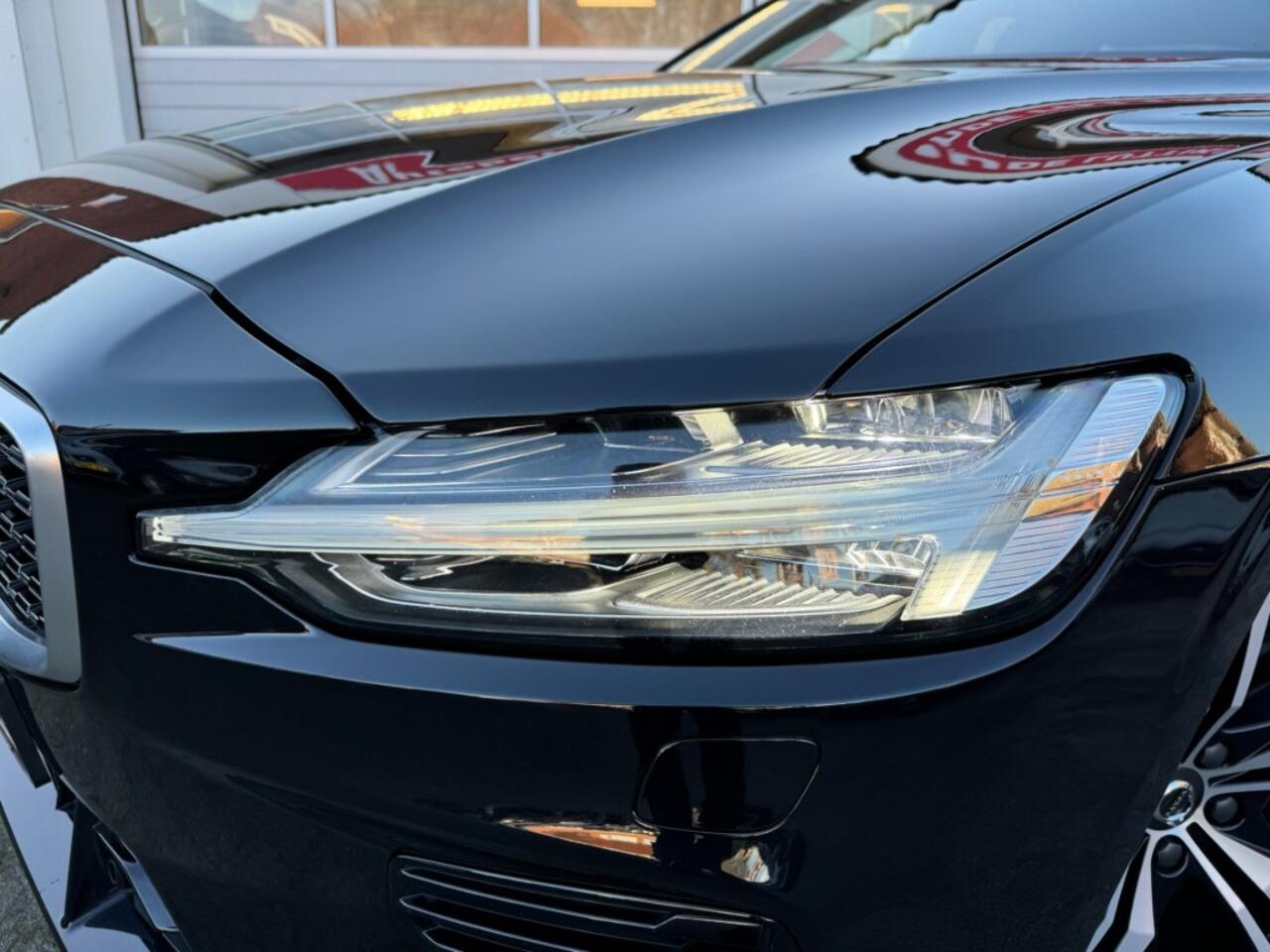 Volvo V60 2.0 T6 Recharge AWD R-Design Camera Leder Memory Pilot Assist Trekhaak