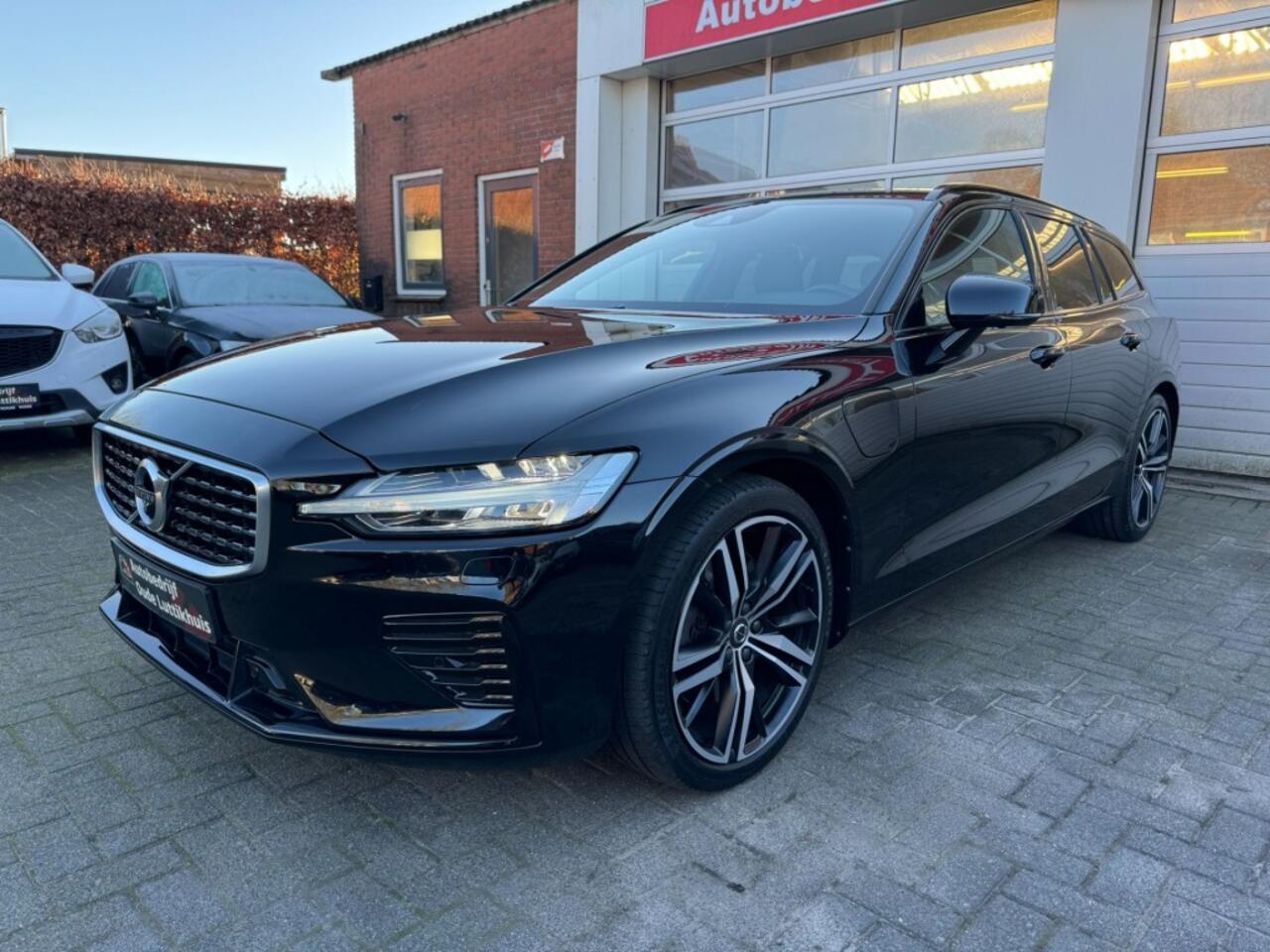 Volvo V60 2.0 T6 Recharge AWD R-Design Camera Leder Memory Pilot Assist Trekhaak